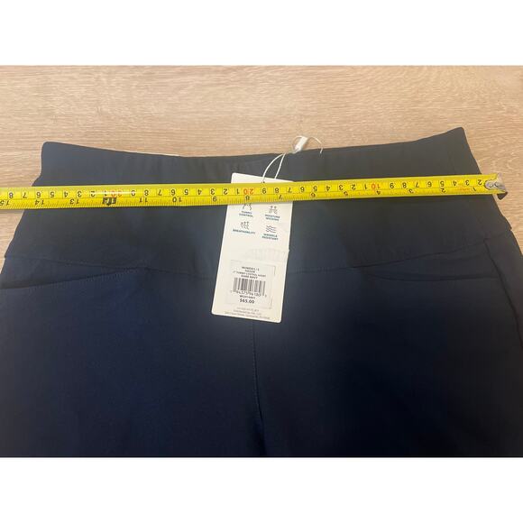 NWT Women's Lady Hagen 7" Inseam Pull On Tummy Control Navy Blue Shorts Size S - Picture 4 of 10